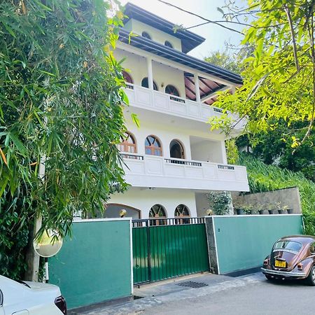 Villa Nine แคนดี้ ภายนอก รูปภาพ