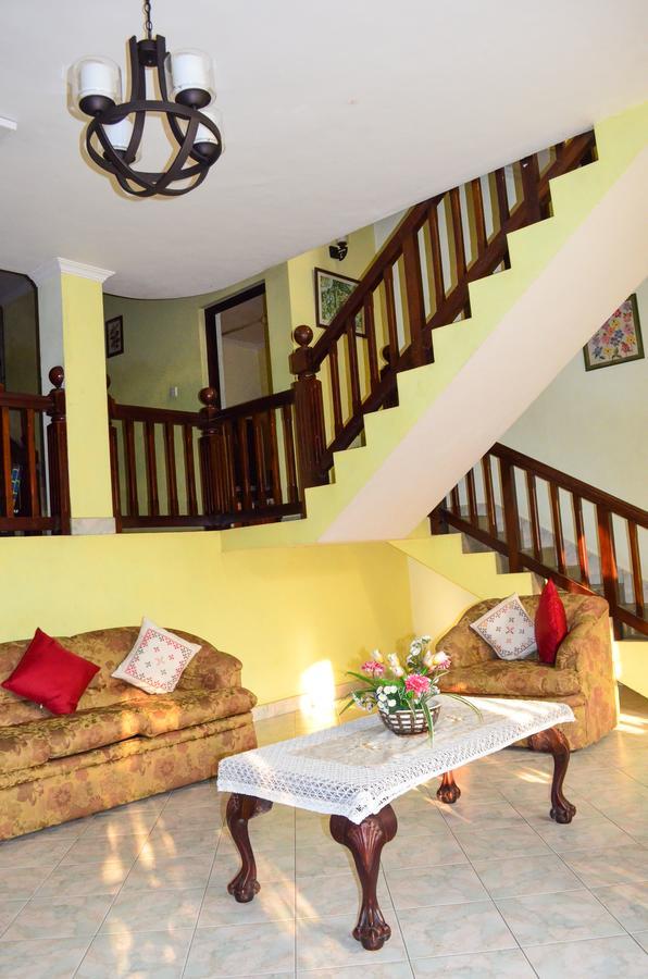 Villa Nine แคนดี้ ภายนอก รูปภาพ